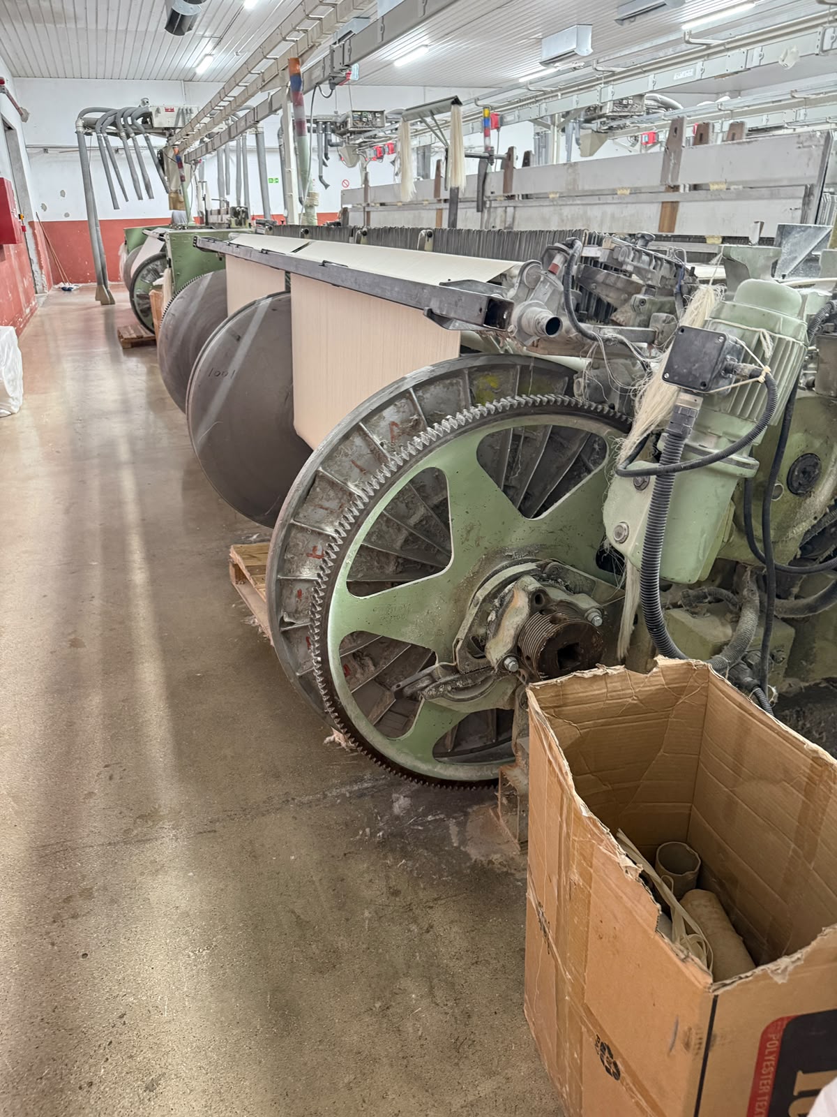 Sulzer Rüti projectile loom drive wheel and warp beams
